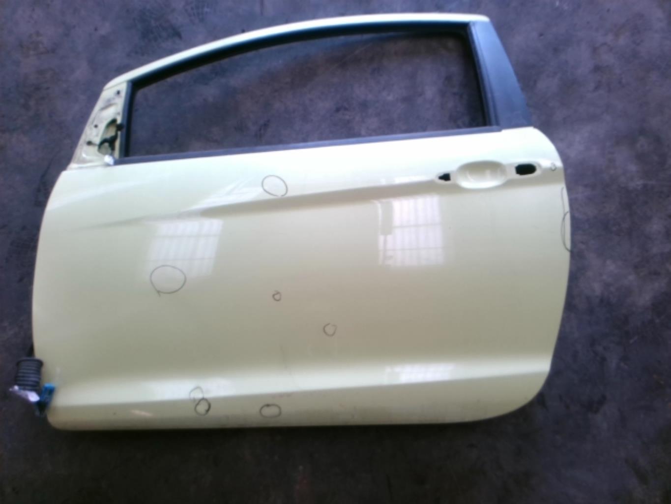 Porte avant gauche FORD KA 2 PHASE 2 Diesel - 1