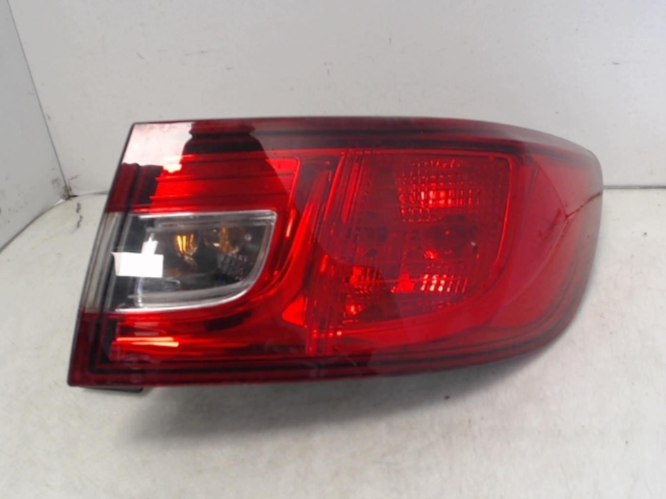 Fanale posteriore principale destro (luci) RENAULT CLIO 4 PHASE 1 Diésel - 1
