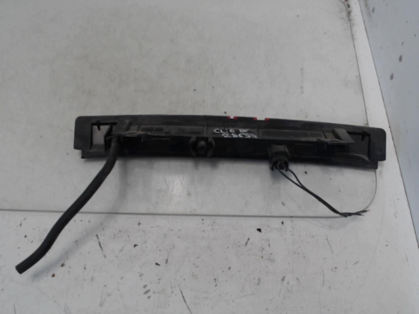 Luce stop centrale RENAULT CLIO 4 PHASE 2 Diésel - 1