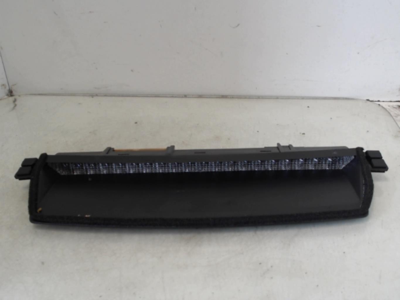 Feu arriere stop central BMW SERIE 3 E46 PHASE 1 Essence - 1