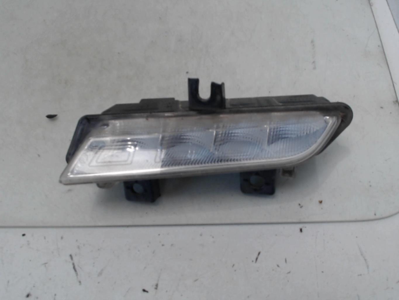 Luce di marcia diurna anteriore sinistra RENAULT CLIO 4 PHASE 1 Diésel - 1