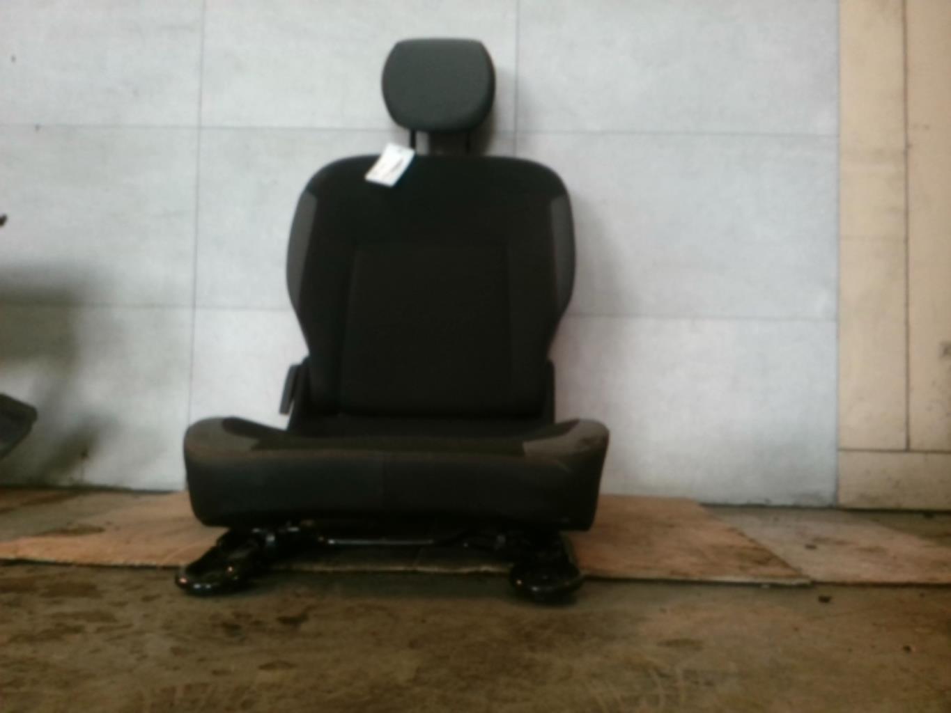 Siege arriere gauche RENAULT TWINGO 2 PHASE 2 Diesel - 1