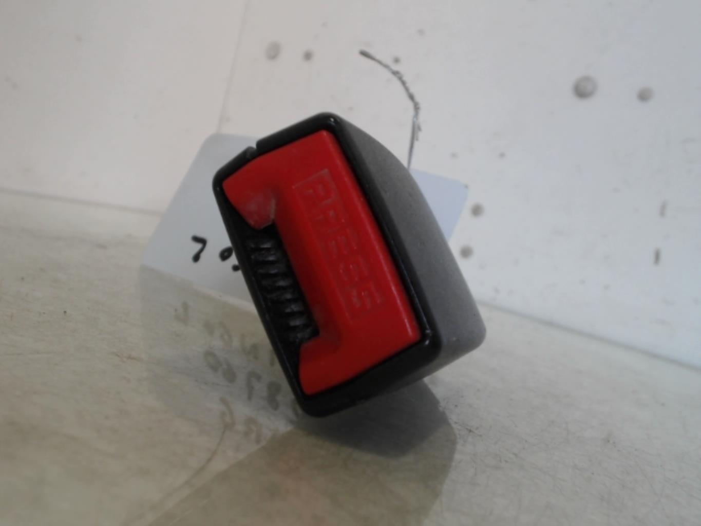 Aggancio cintura sicurezza posteriore sinistro RENAULT TWINGO 2 PHASE 2 Diésel - 1