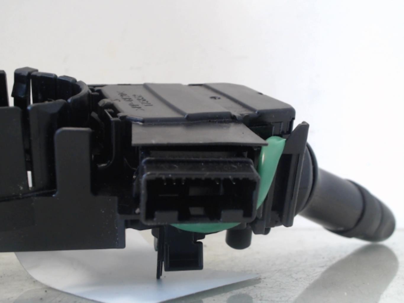Commodo phare TOYOTA VERSO PHASE 2 Diesel - 1