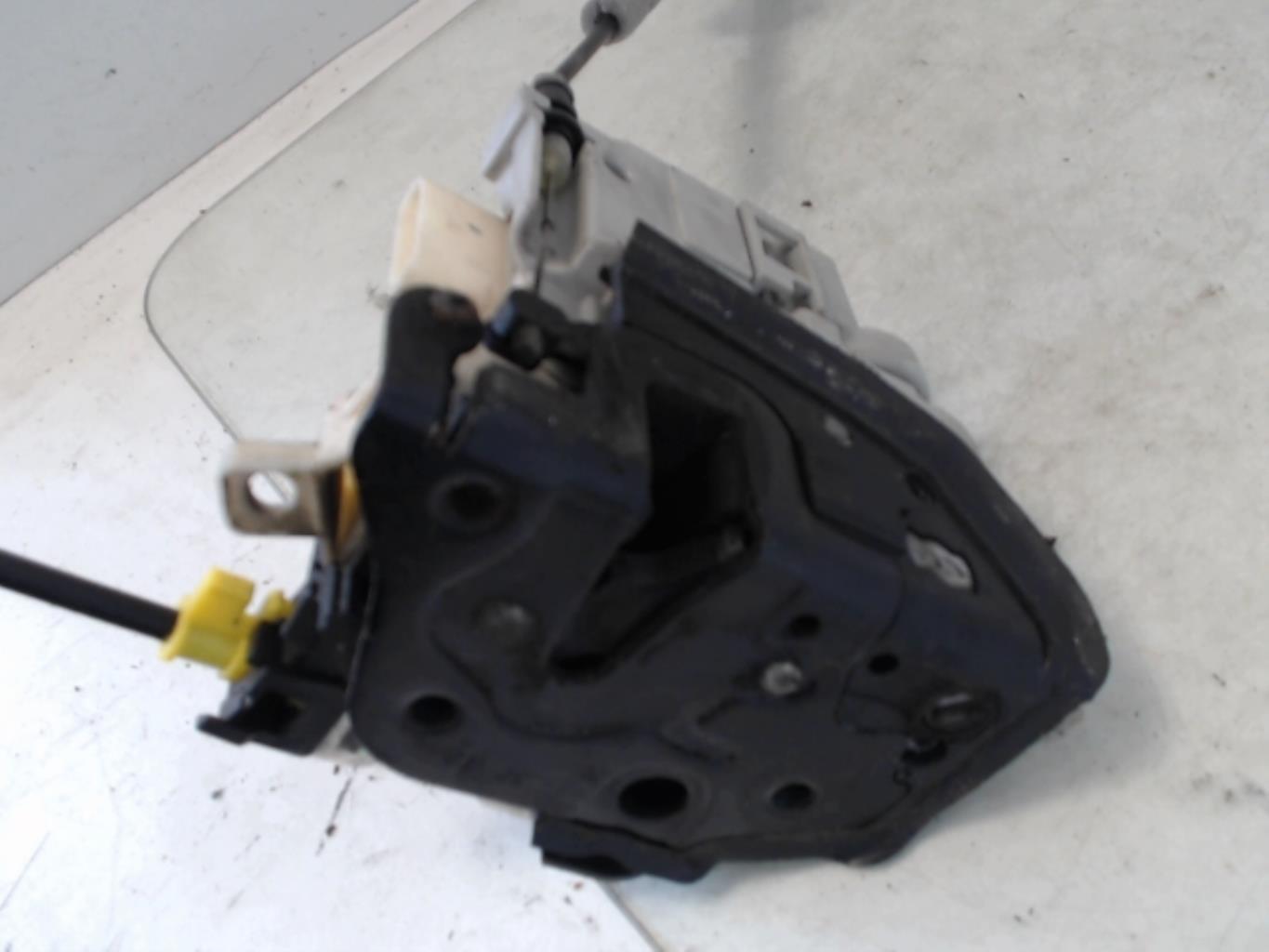 Chiusura centralizzata anteriore destra AUDI A1 1 SPORTBACK PHASE 1 Gasolina - 1