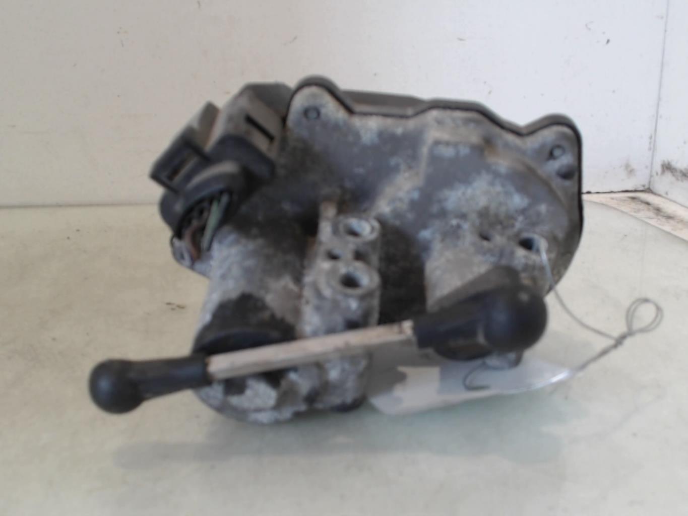 Boitier papillon AUDI A3 2 PHASE 1 Essence - 1