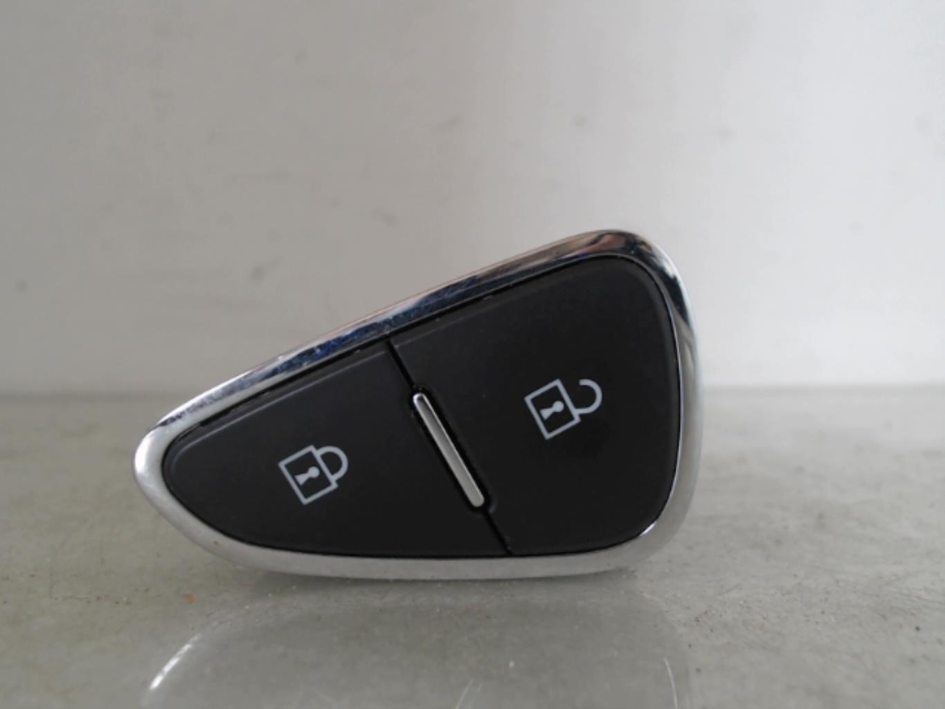 Bouton/Interrupteur OPEL CORSA E Essence - 1