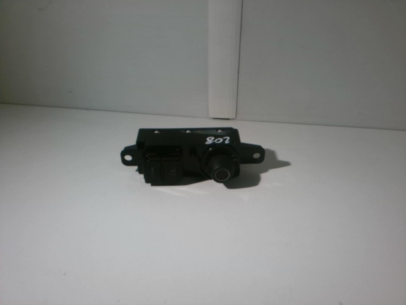 Commande autoradio PEUGEOT 208 1 PHASE 1 Diesel - 1