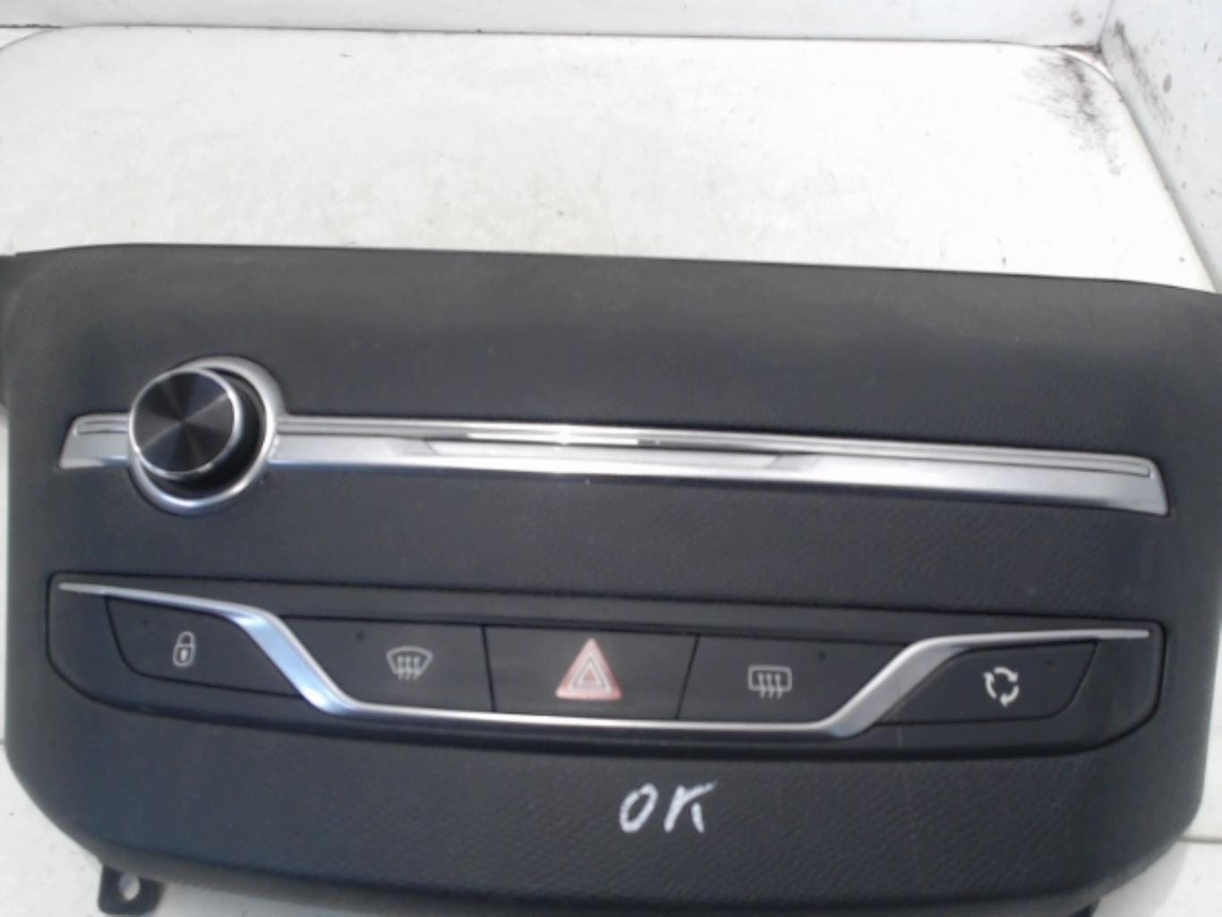 Commande autoradio PEUGEOT 308 2 PHASE 1 Diesel - 1