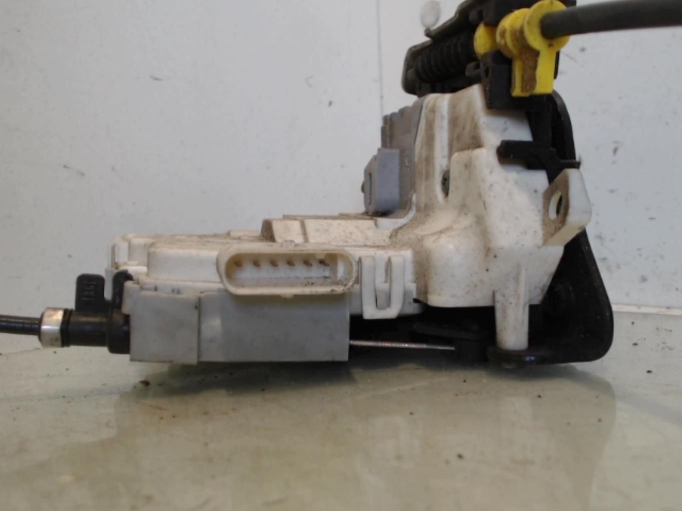 Chiusura centralizzata posteriore sinistra AUDI A1 1 SPORTBACK PHASE 1 Gasolina - 1