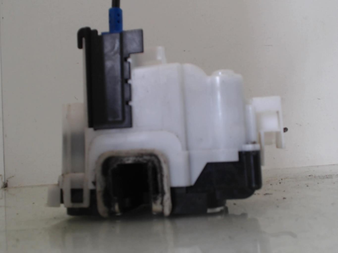 Chiusura centralizzata anteriore sinistra PEUGEOT BIPPER Diésel - 1