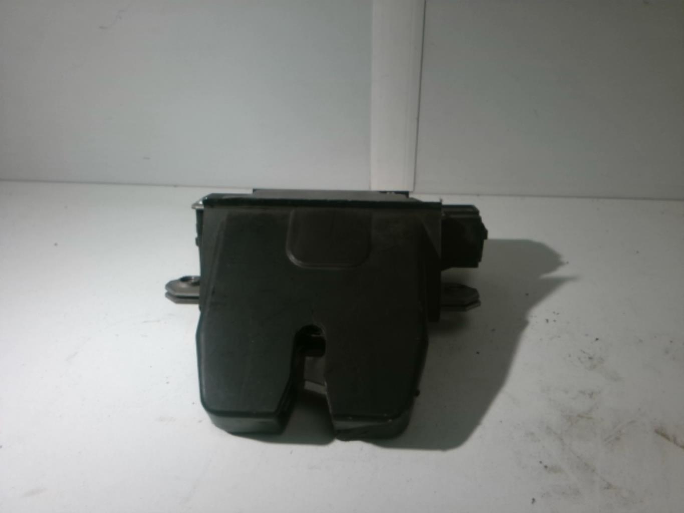 Fermeture centralisee coffre FORD FOCUS 2 PHASE 1 Diesel - 1
