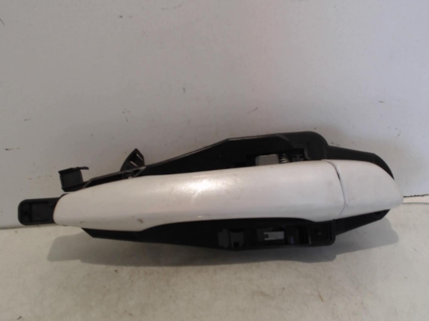 Maniglia portiera posteriore destra PEUGEOT 308 2 PHASE 2 Gasolina - 1