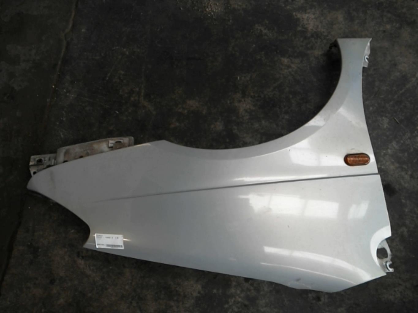 Parafango anteriore destro RENAULT SCENIC 1 PHASE 2 Diésel - 1