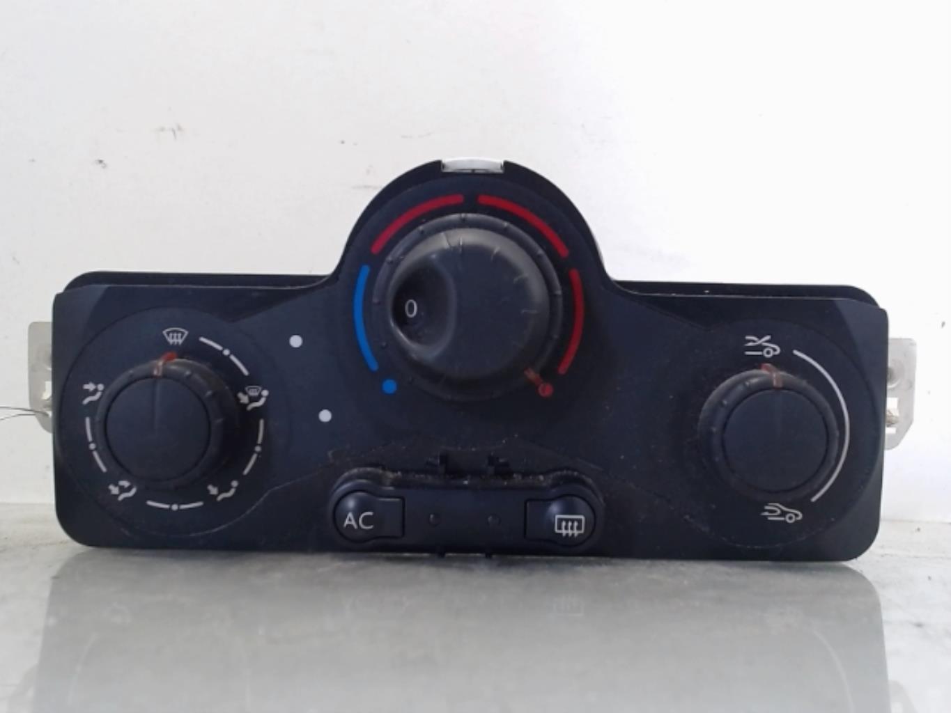 Commande chauffage RENAULT MODUS PHASE 1 Diesel - 1
