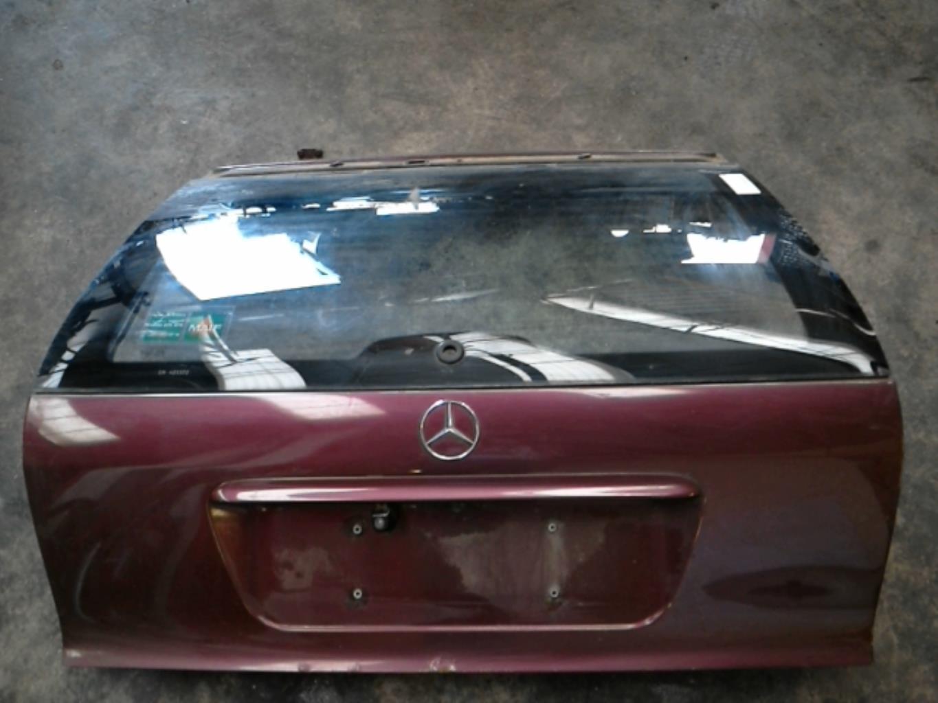 Portabagagli/Portellone posteriore MERCEDES CLASSE C 202 PHASE 1 BREAK Gasolina - 1