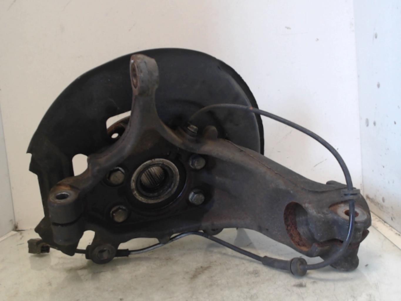 Mozzo anteriore sinistro NISSAN QASHQAI 2 PHASE 2 Gasolina - 1