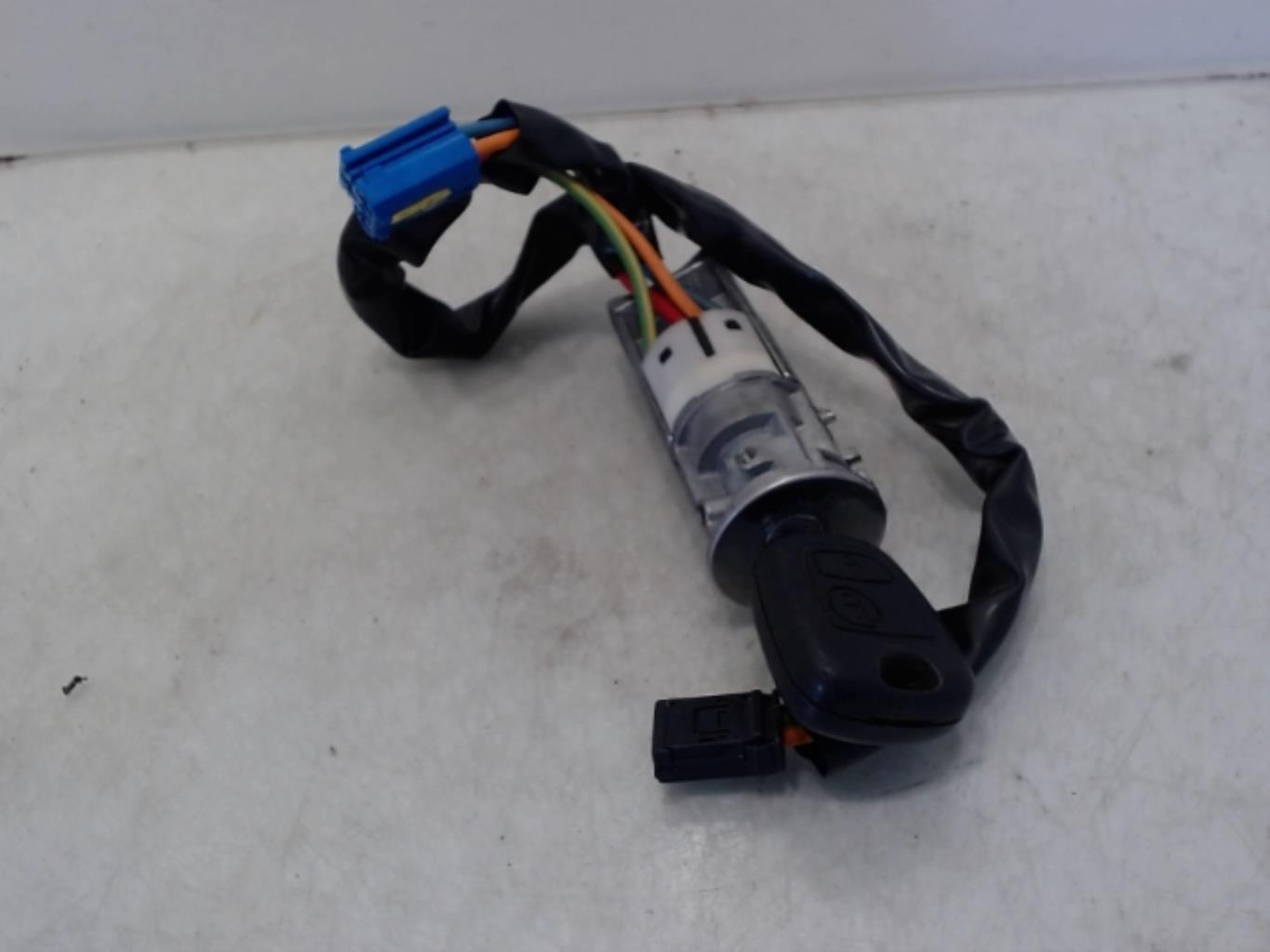 Neiman PEUGEOT 206+ Diesel - 1