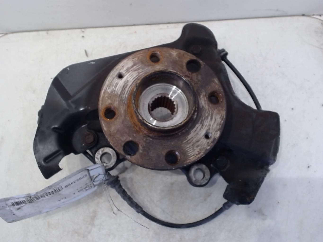 Moyeu avant gauche OPEL CORSA E Essence - 1