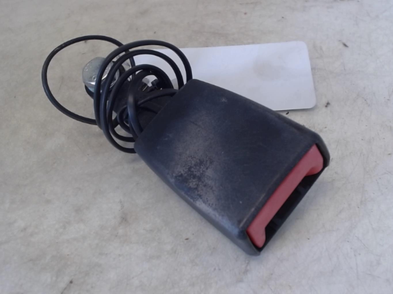 Attache ceinture avant gauche FORD KA 2 PHASE 2 Diesel - 1