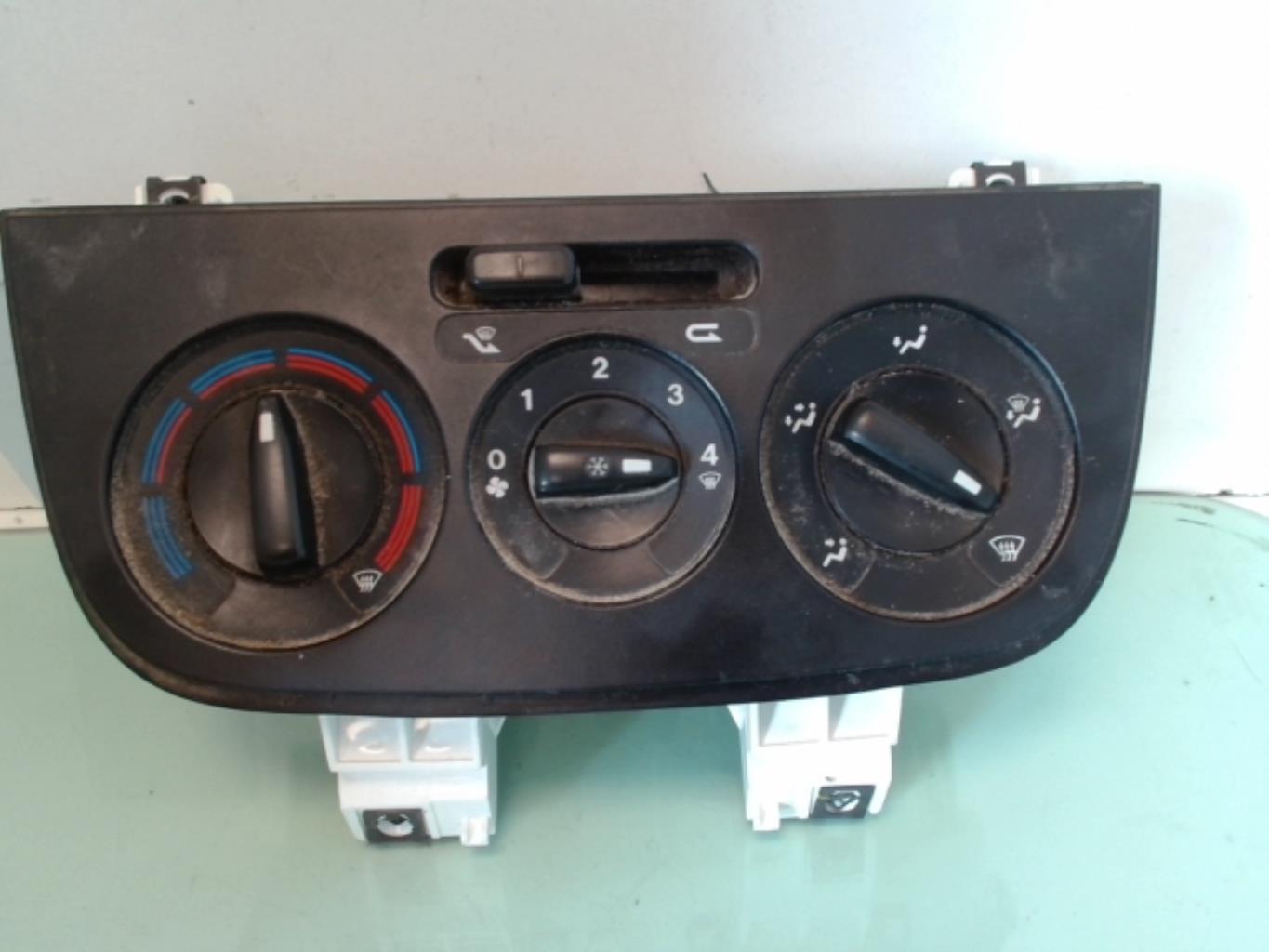 Commande chauffage PEUGEOT BIPPER Diesel - 1