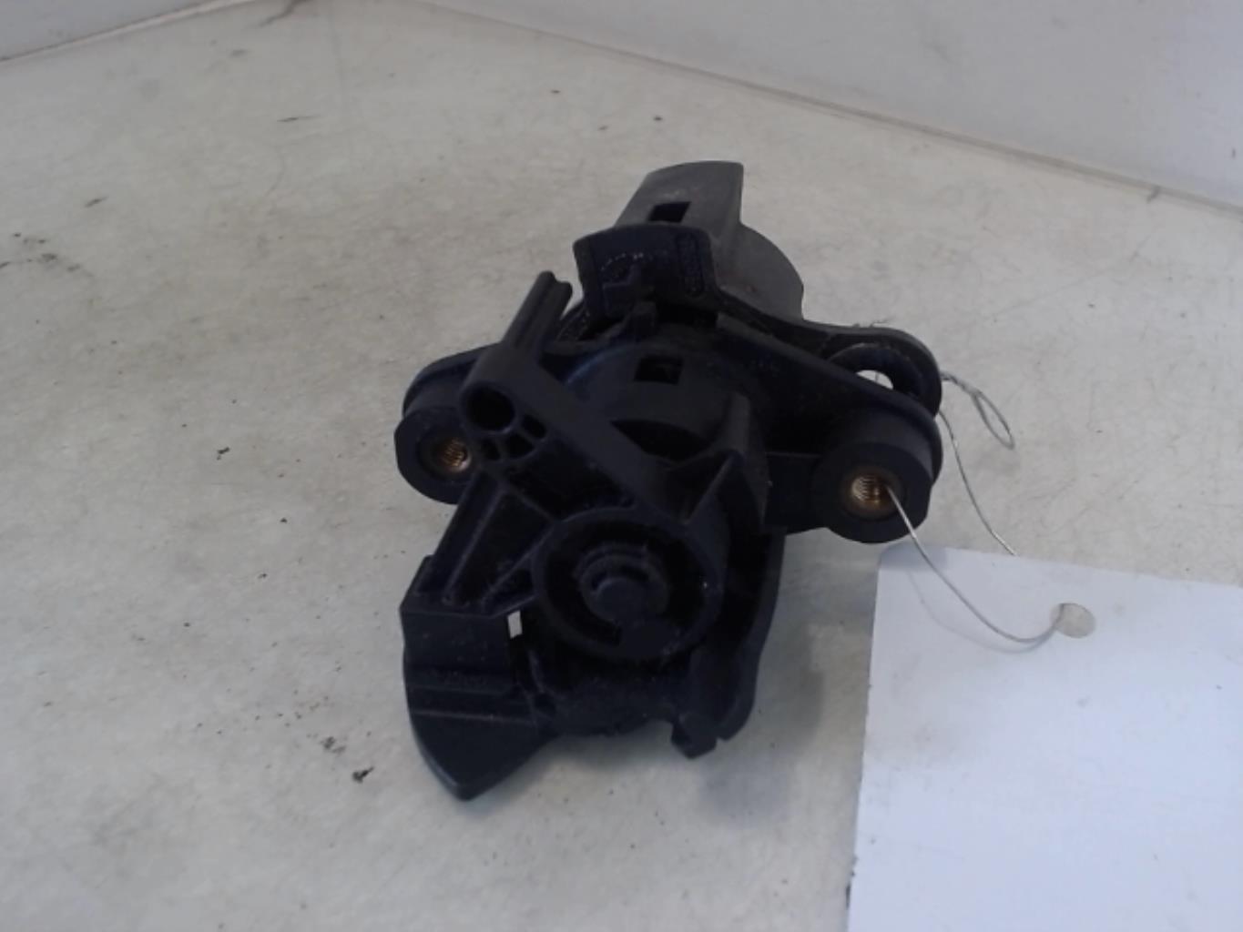 Bouton de coffre PEUGEOT 107 PHASE 1 Diesel - 1