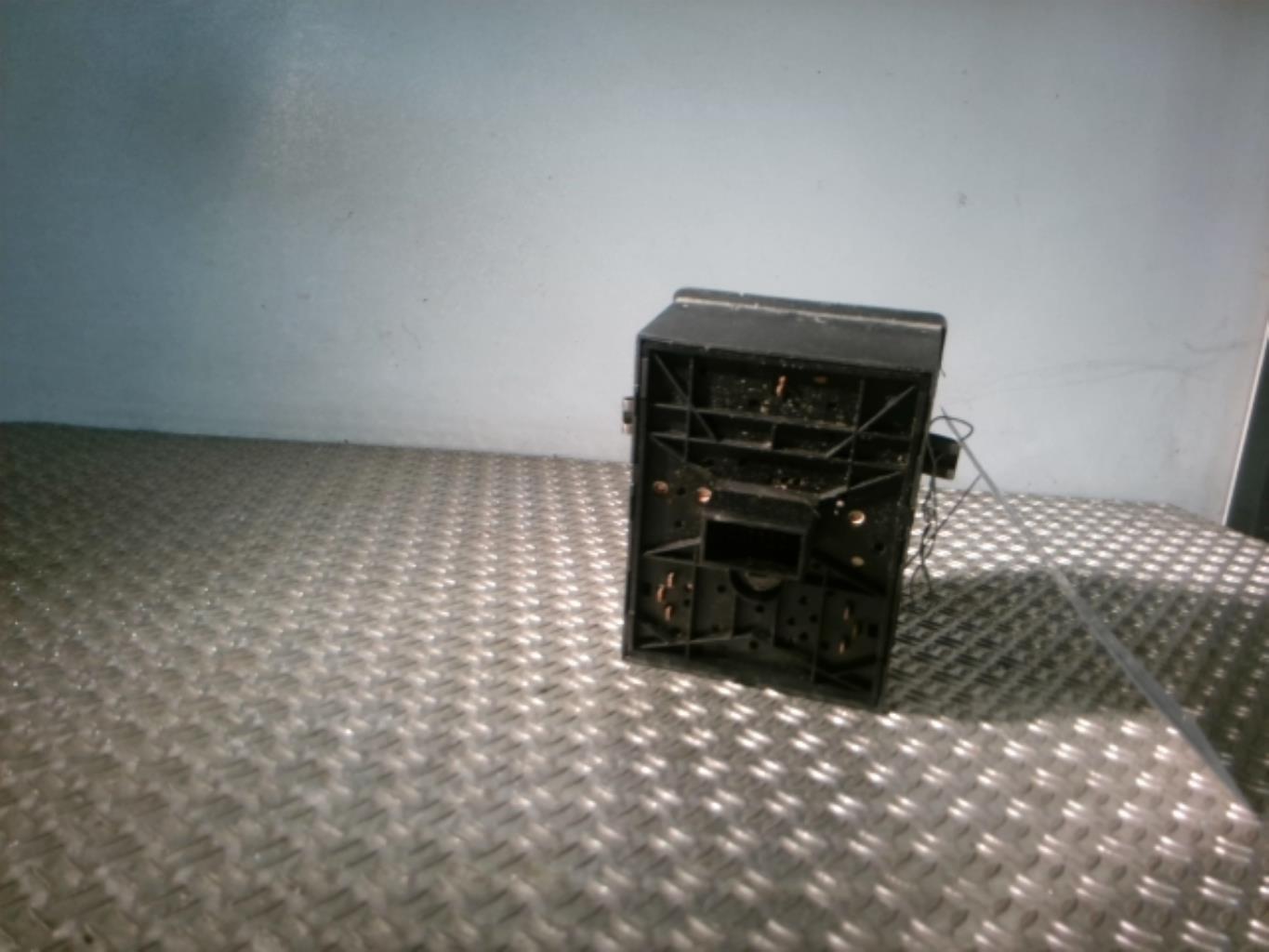 Commande de phare OPEL COMBO C PHASE 1 Diesel - 1
