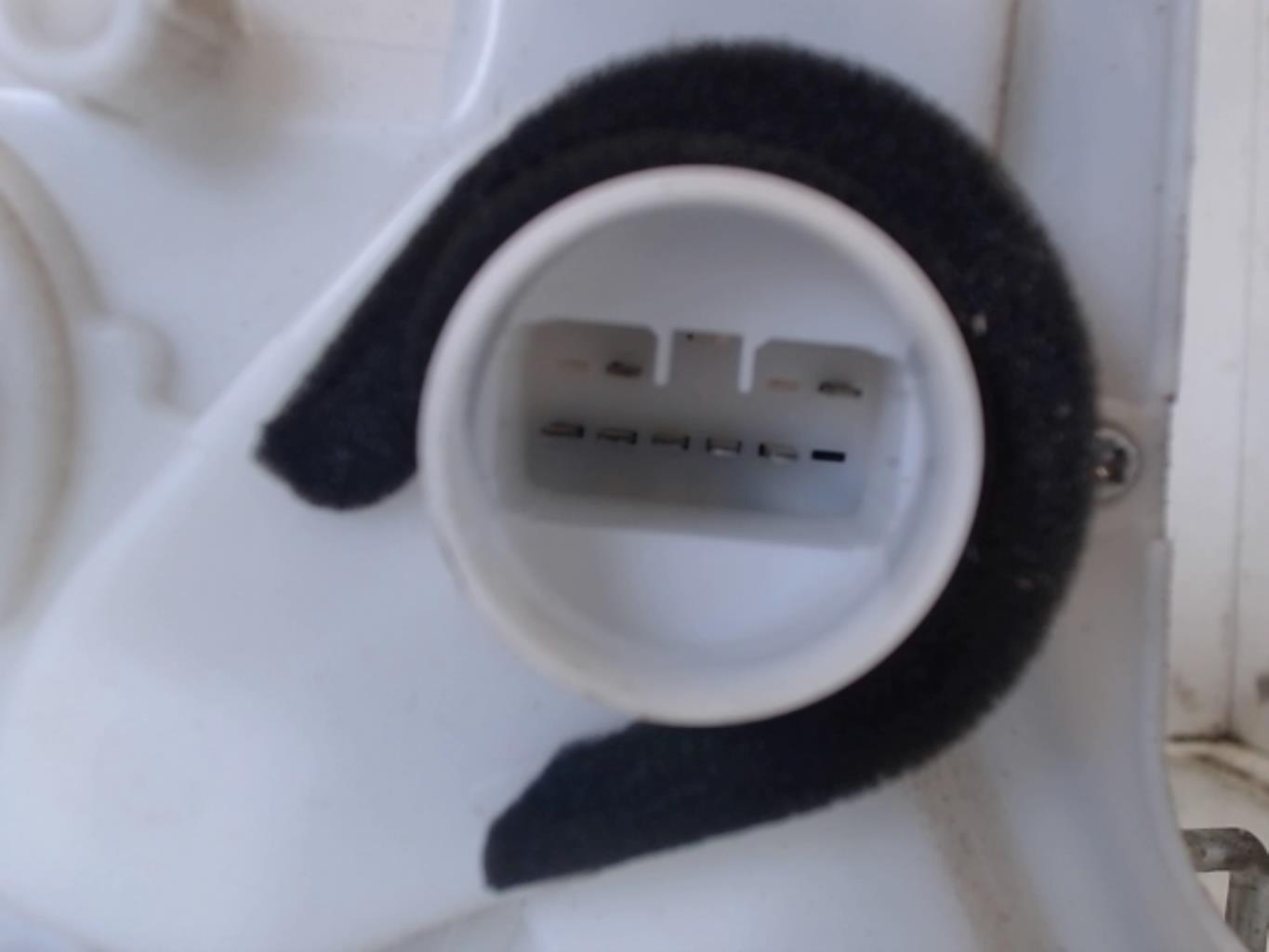 Chiusura centralizzata anteriore destra SUZUKI SWIFT 4 Diésel - 1