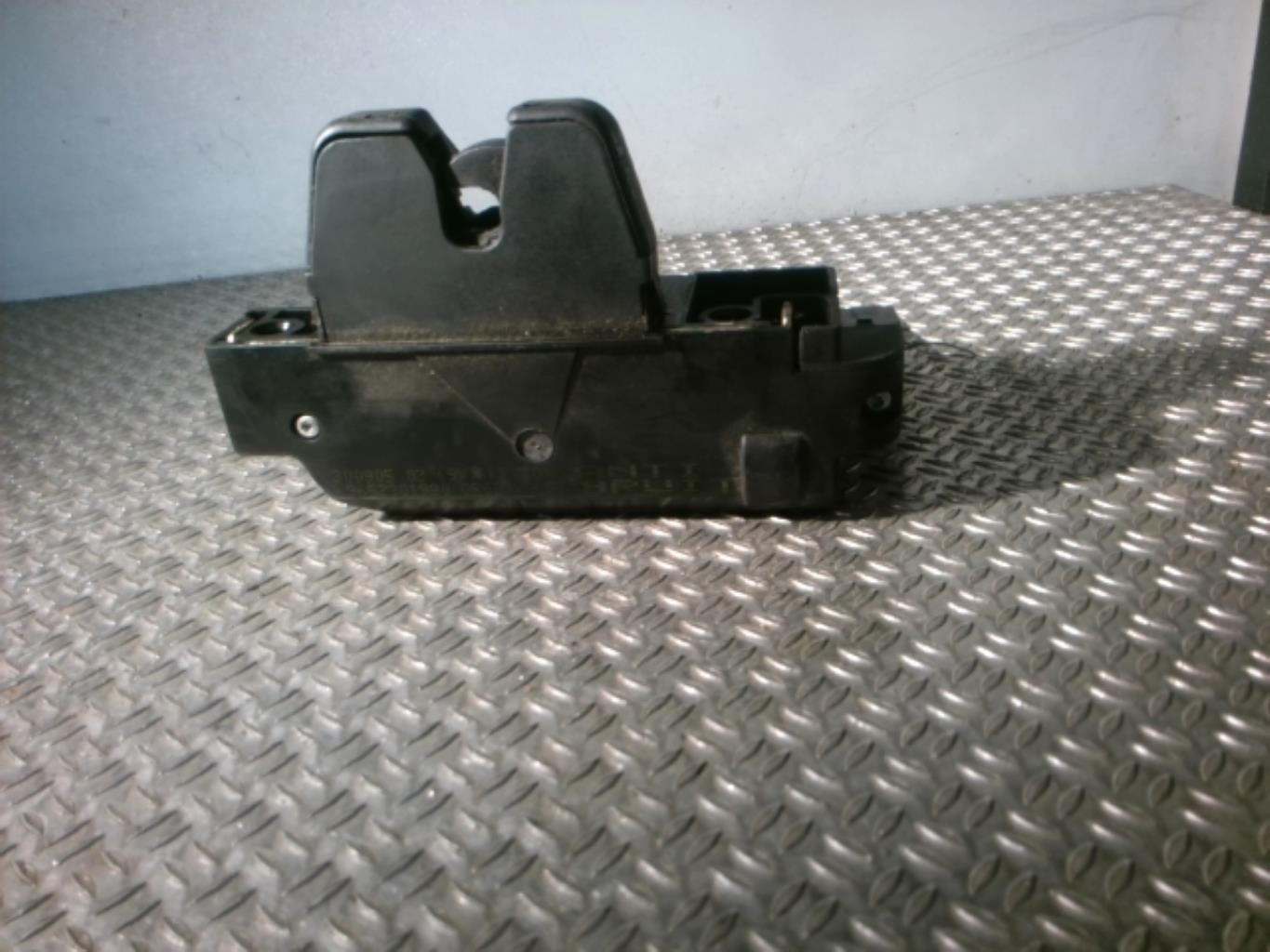 Chiusura centralizzata bagagliaio CITROEN C4 1 PHASE 1 COUPE Diésel - 1