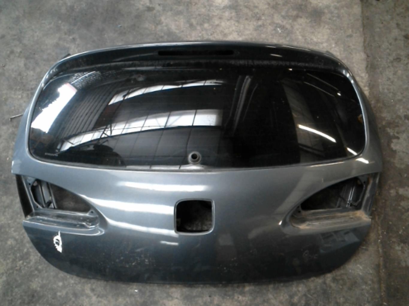 Portabagagli/Portellone posteriore SEAT LEON 2 PHASE 1 Diésel - 1