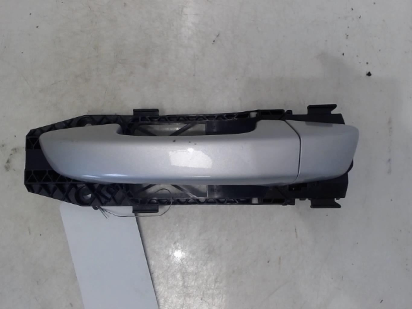 Maniglia portiera posteriore sinistra VOLKSWAGEN TOUAREG 2 PHASE 1 Diésel - 1