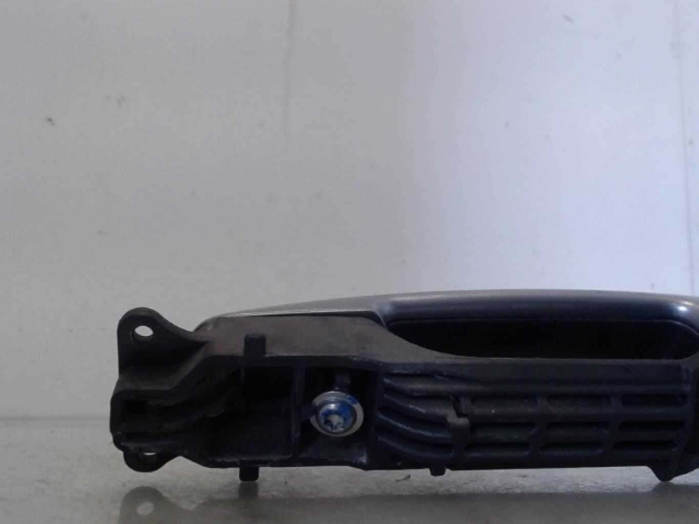 Maniglia portiera anteriore destra SUZUKI SWIFT 4 Diésel - 1