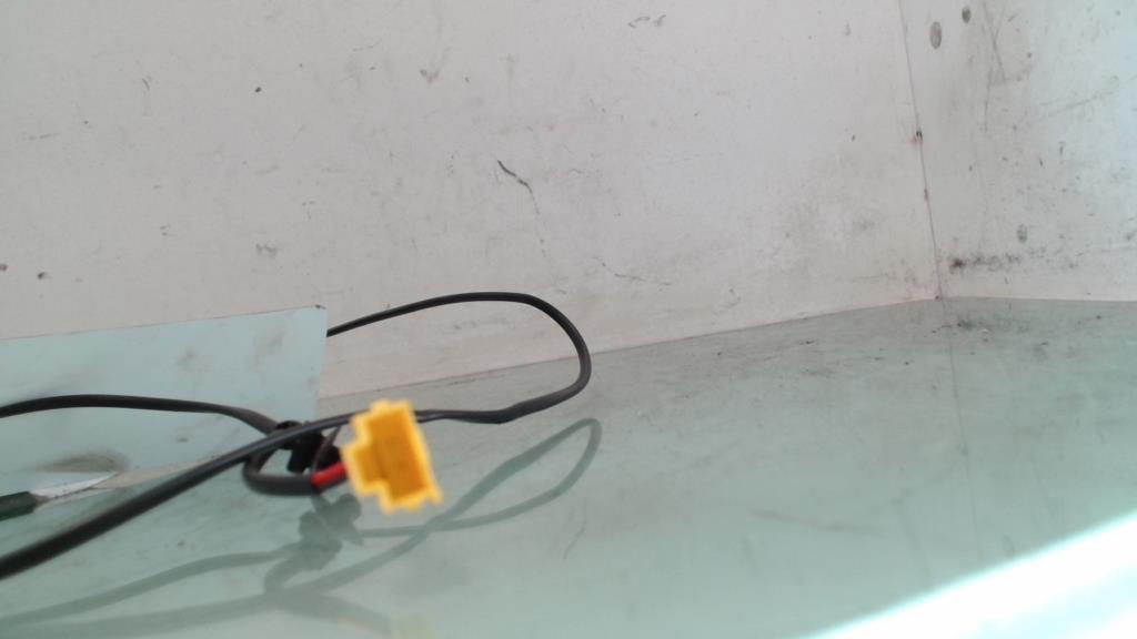 Aggancio cintura sicurezza anteriore sinistro RENAULT TWINGO 3 PHASE 1 Gasolina - 1