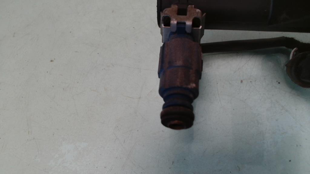 Injecteurs PEUGEOT 206 PHASE 1 Essence - 1