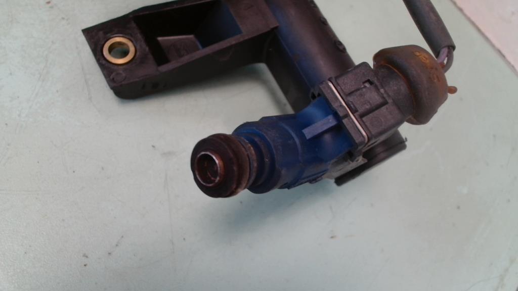 Injecteurs PEUGEOT 206 PHASE 1 Essence - 1