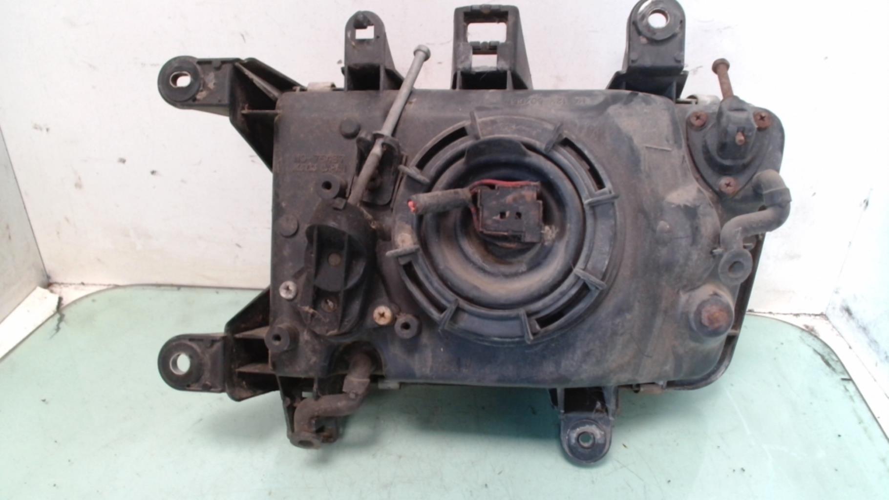 Gruppo ottico anteriore principale sinistro (luci)(faro) TOYOTA 4 RUNNER  - 1