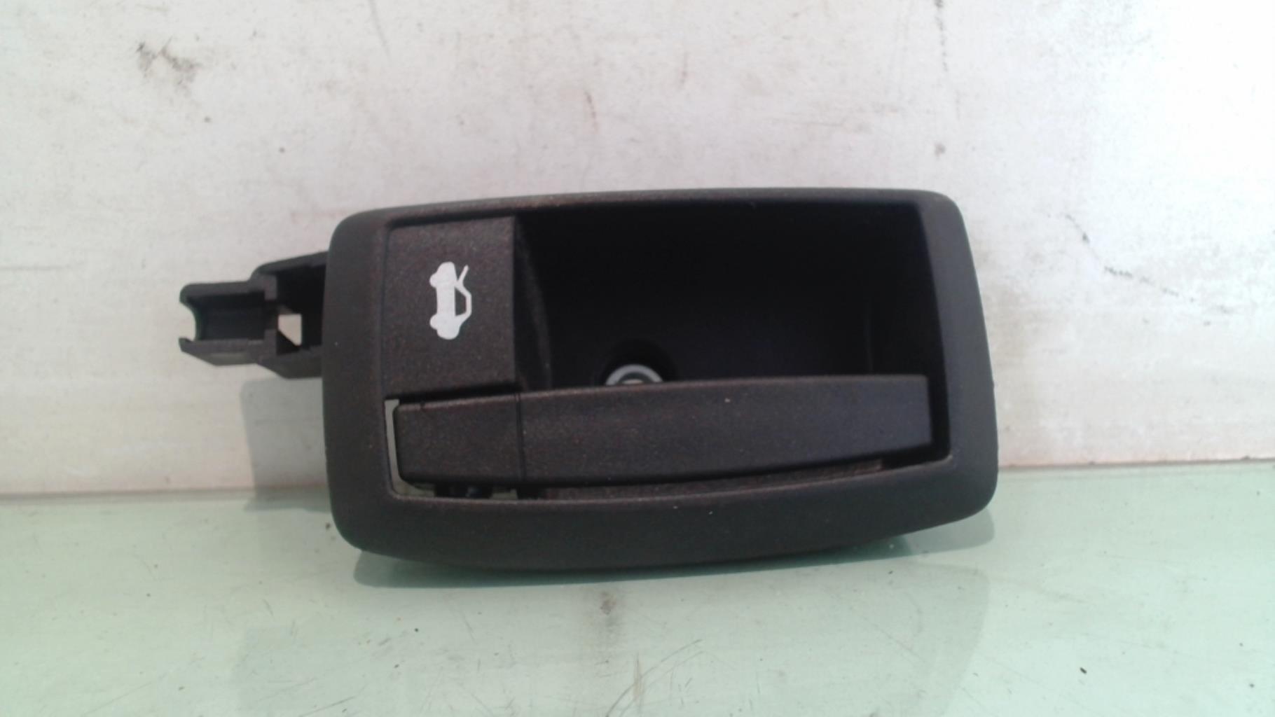 Poignee d'ouverture de capot PEUGEOT BOXER 3 PHASE 2 Diesel - 1