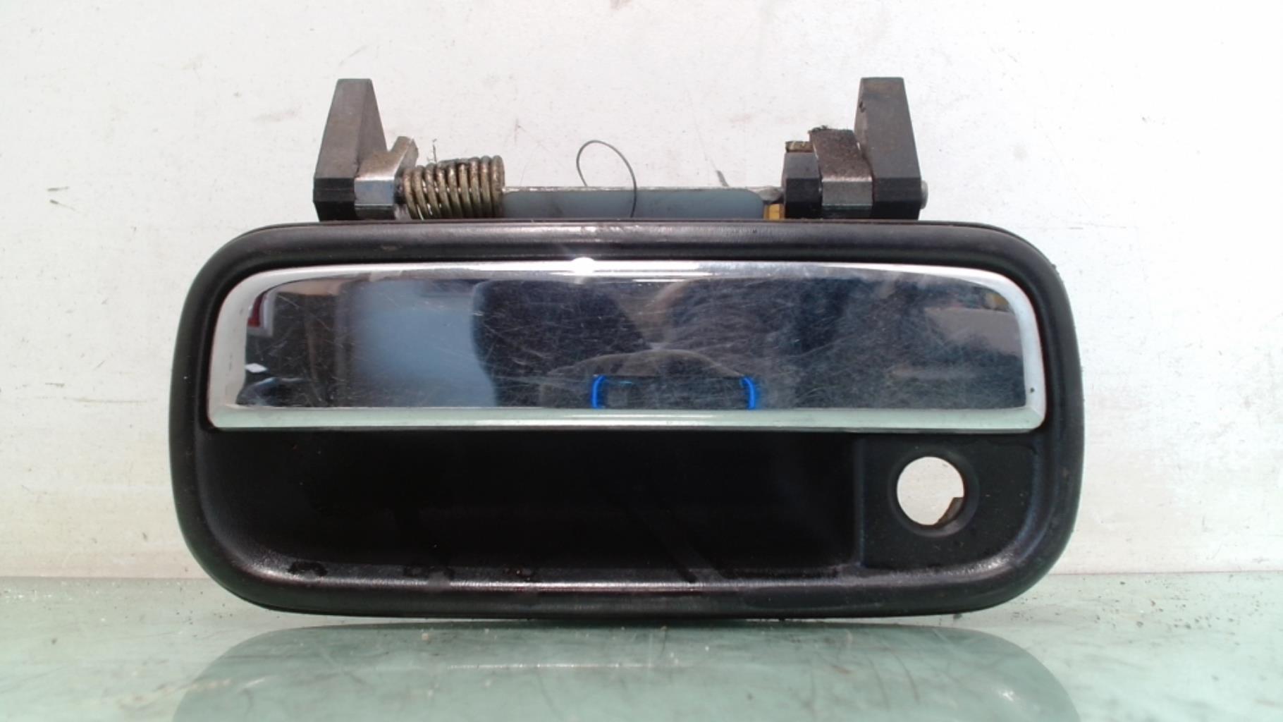 Maniglia portiera anteriore sinistra TOYOTA 4 RUNNER  - 1