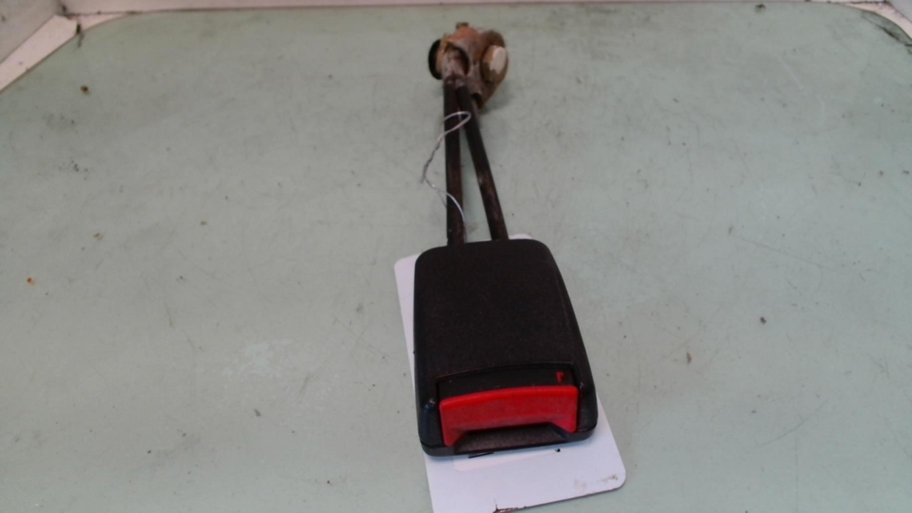 Aggancio cintura sicurezza posteriore sinistro VOLKSWAGEN NEW BEETLE 1 PHASE 1 Diésel - 1