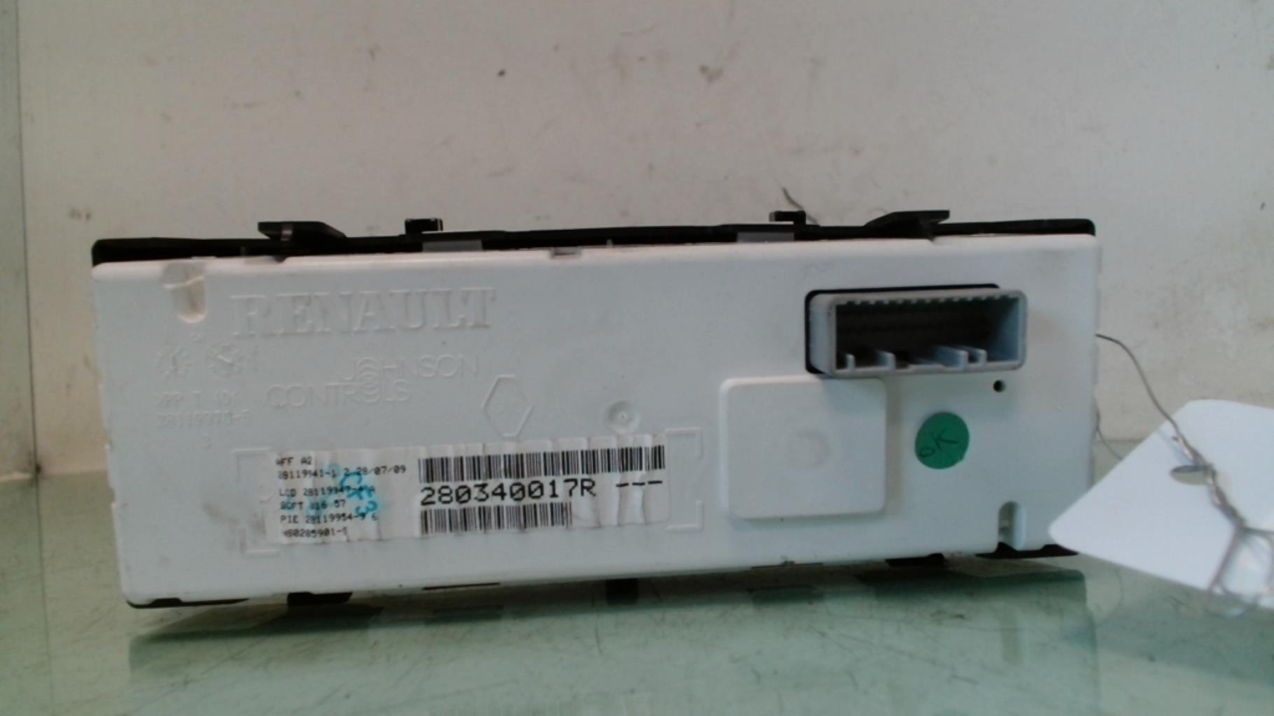 Afficheur RENAULT CLIO 3 PHASE 2 BREAK Essence - 1