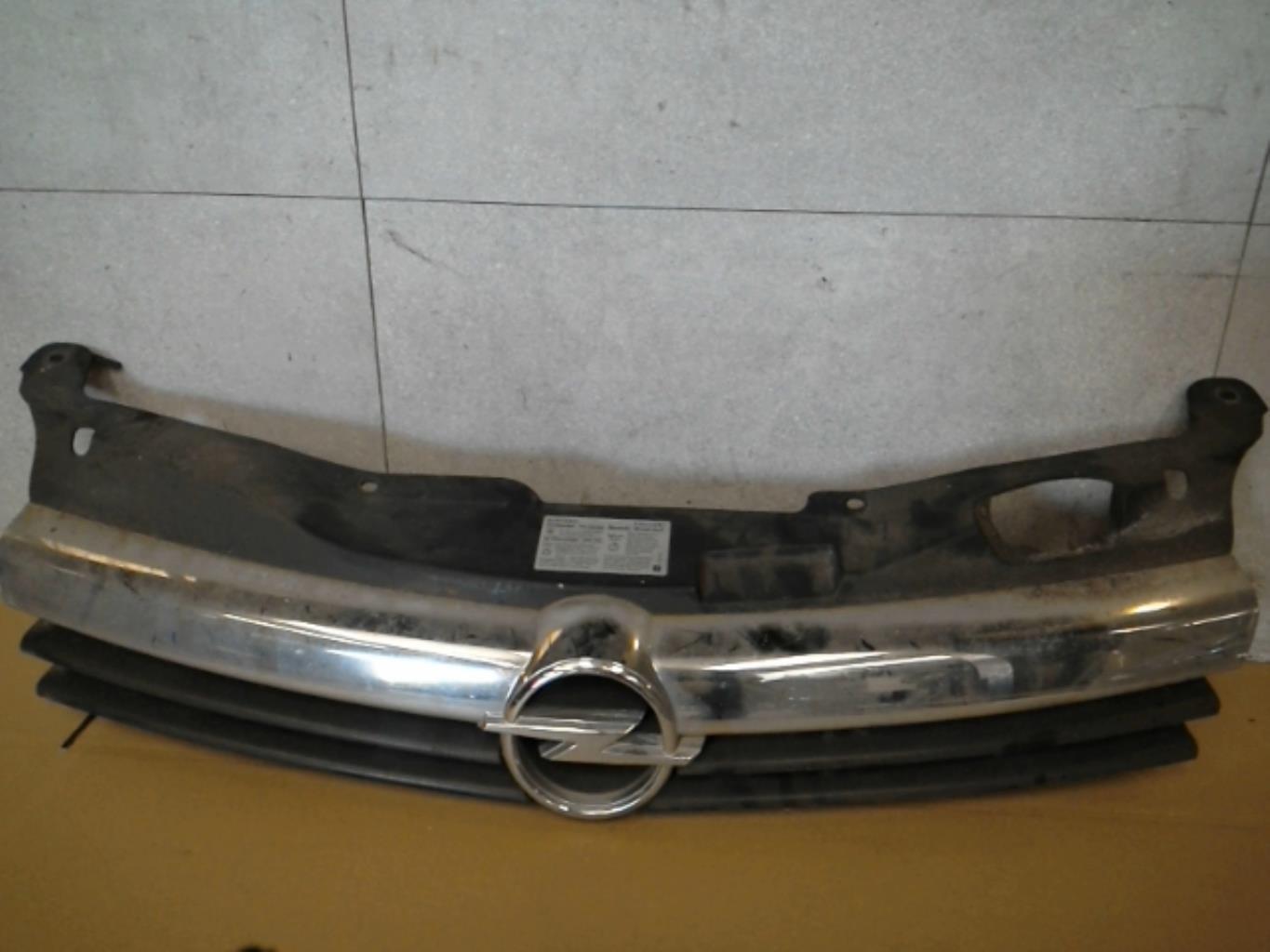 Calandre OPEL ASTRA H PHASE 1 Diesel - 1