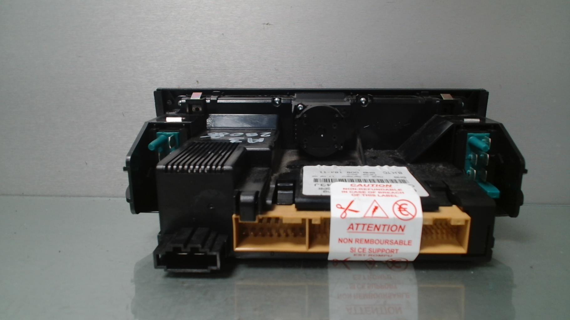 Commande chauffage AUDI A3 1 PHASE 2 Essence - 1