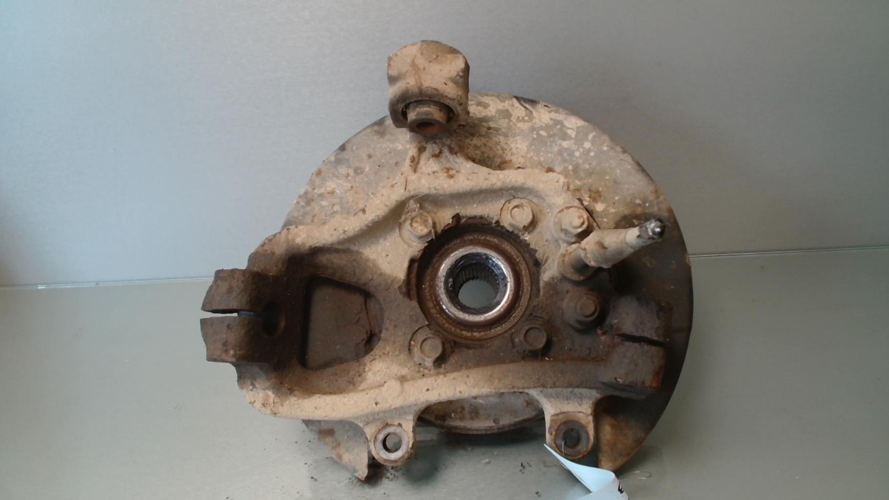 Mozzo posteriore destro NISSAN PATHFINDER 2 PHASE 1 Diésel - 1