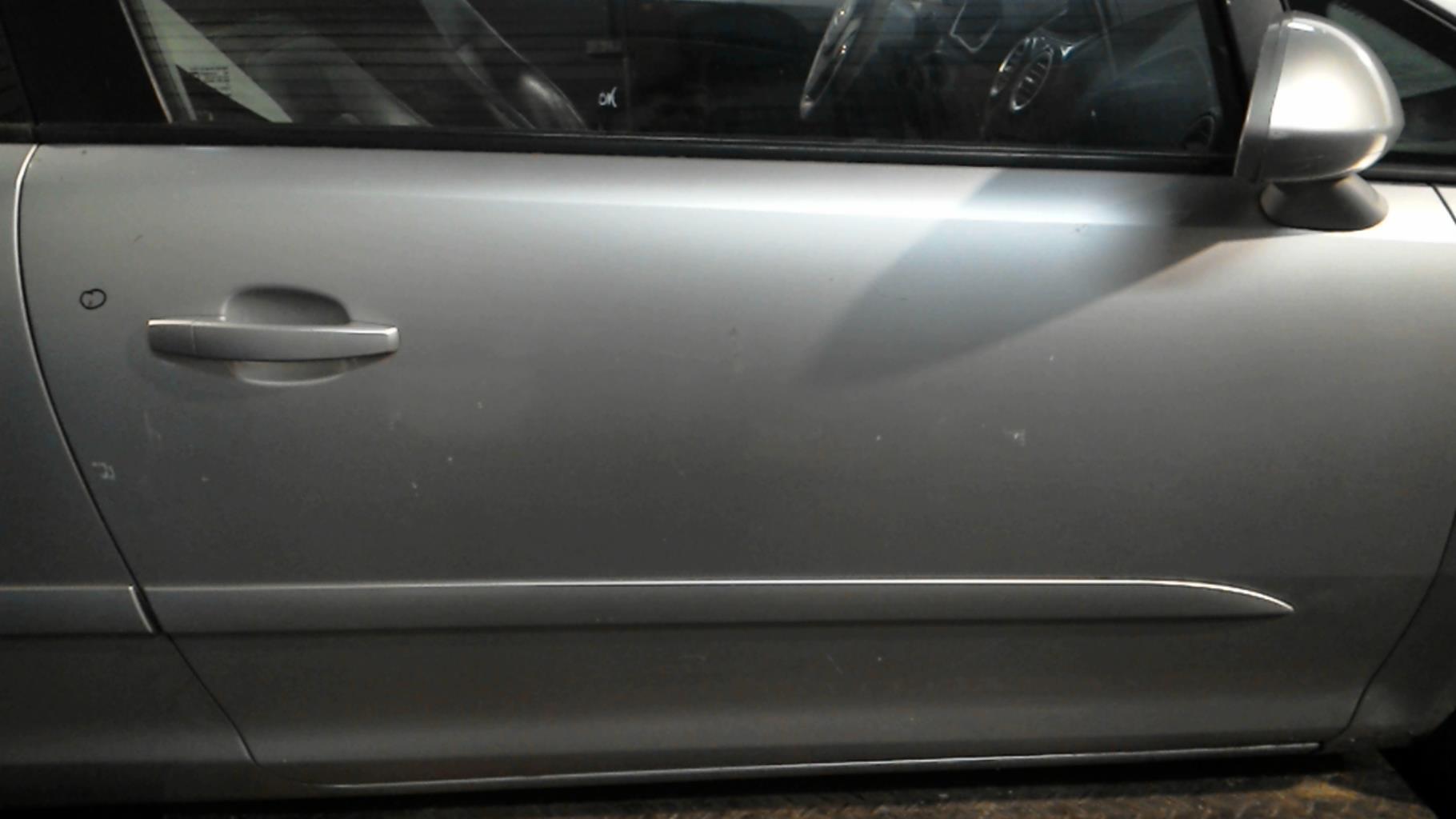 Portiera anteriore destra OPEL CORSA D PHASE 1 Diésel - 1