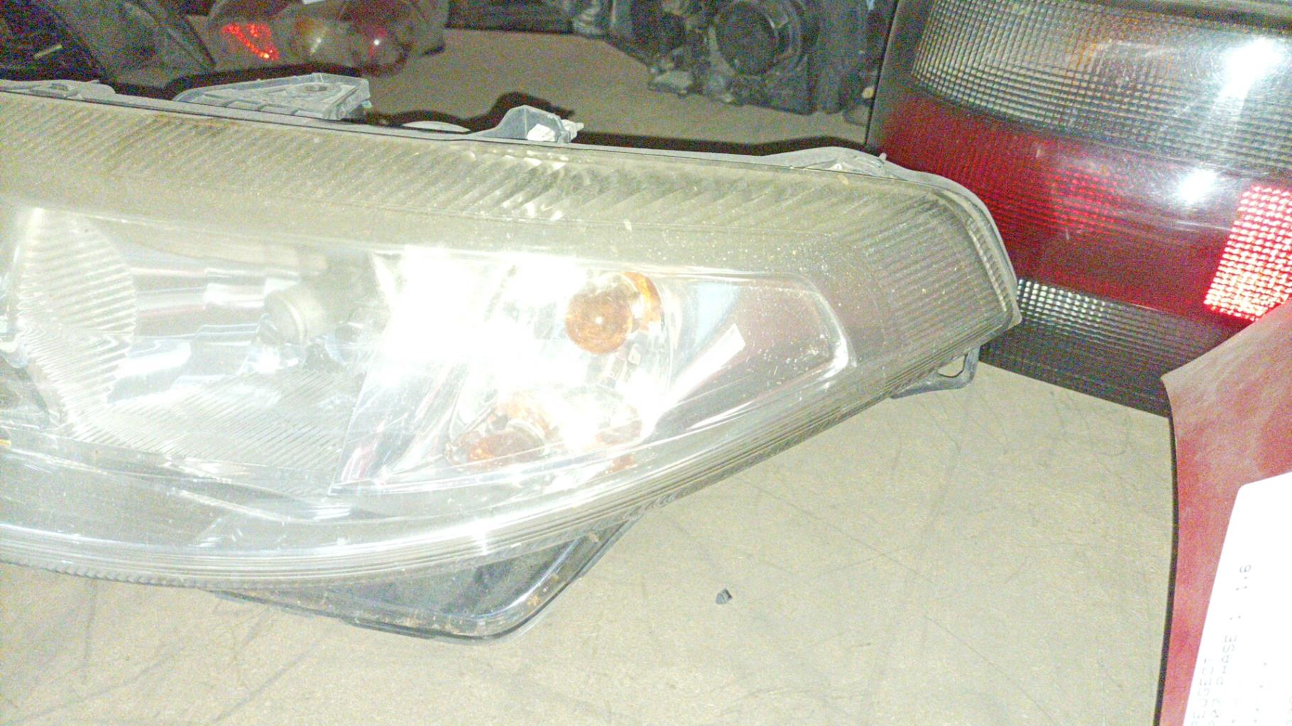 Gruppo ottico anteriore principale sinistro (luci)(faro) RENAULT LAGUNA 2 PHASE 1 BREAK Diésel - 1