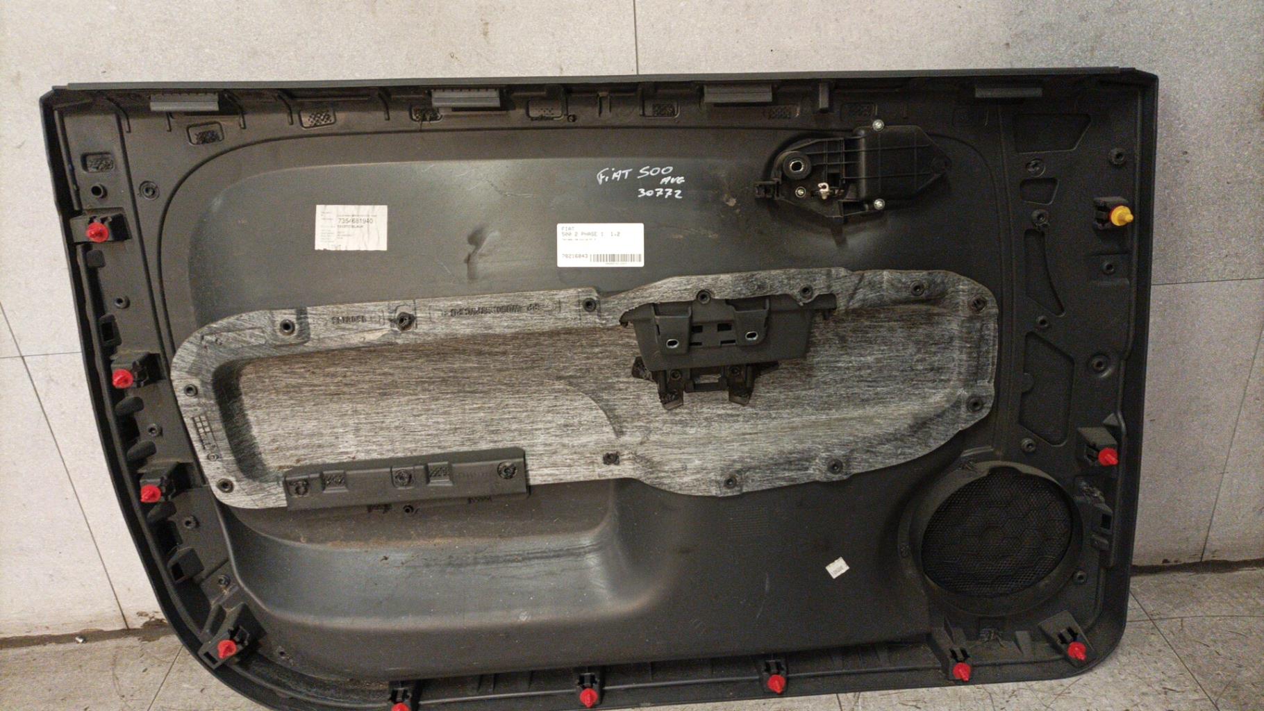 Pannello portiera anteriore sinistro FIAT 500 2 PHASE 1 Gasolina - 1