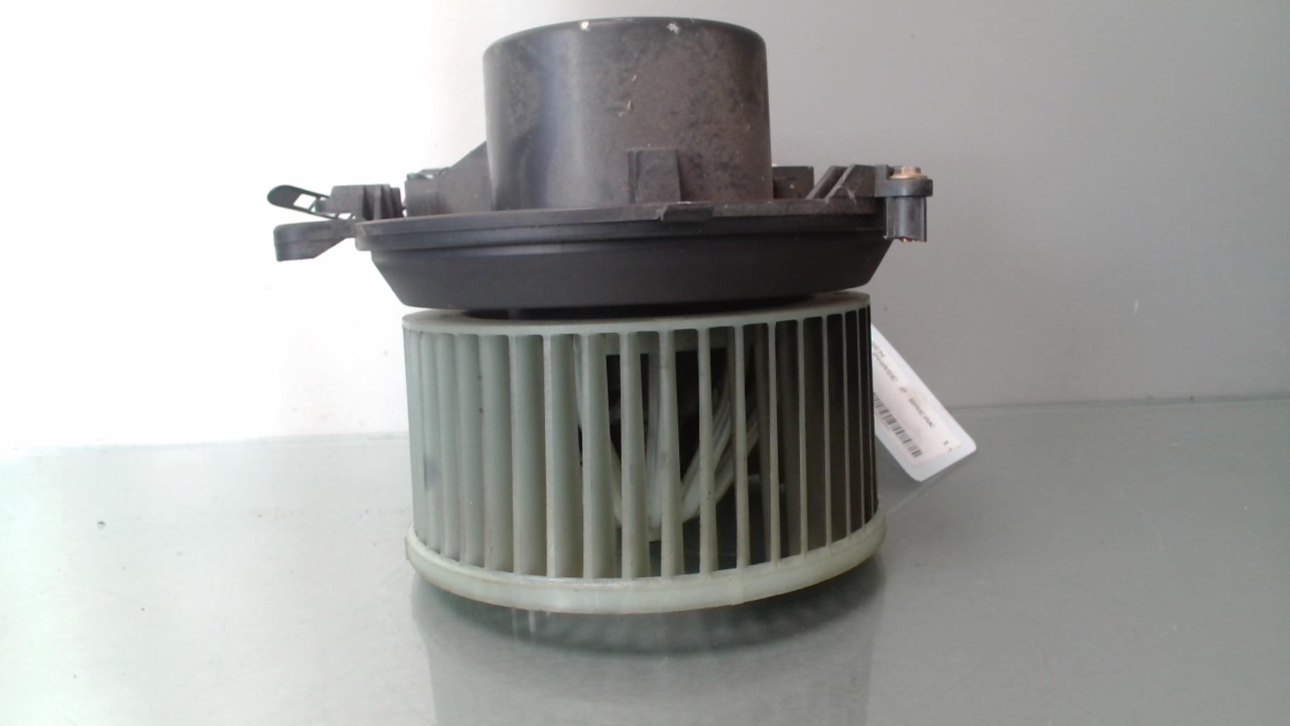 Pulseur d'air VOLKSWAGEN PASSAT 4 PHASE 2 BREAK Diesel - 1