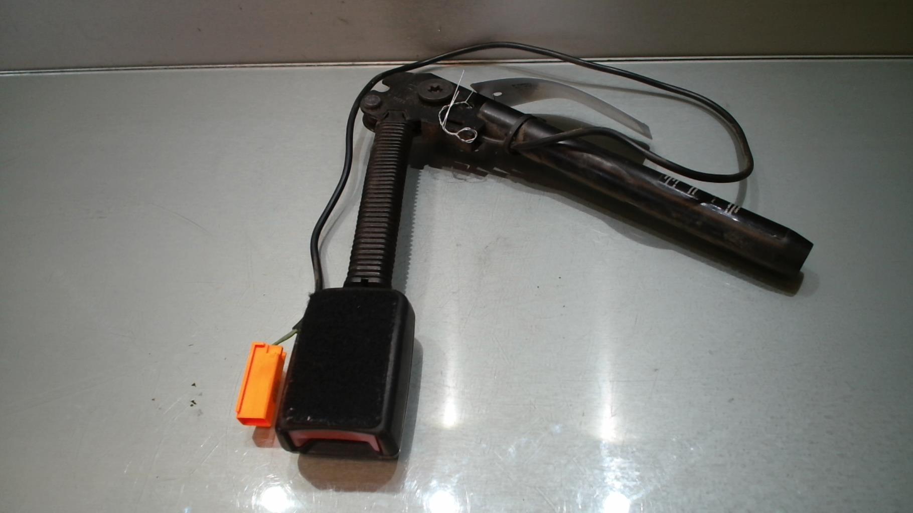 Aggancio cintura sicurezza anteriore destro FORD C-MAX 1 PHASE 2 Diésel - 1