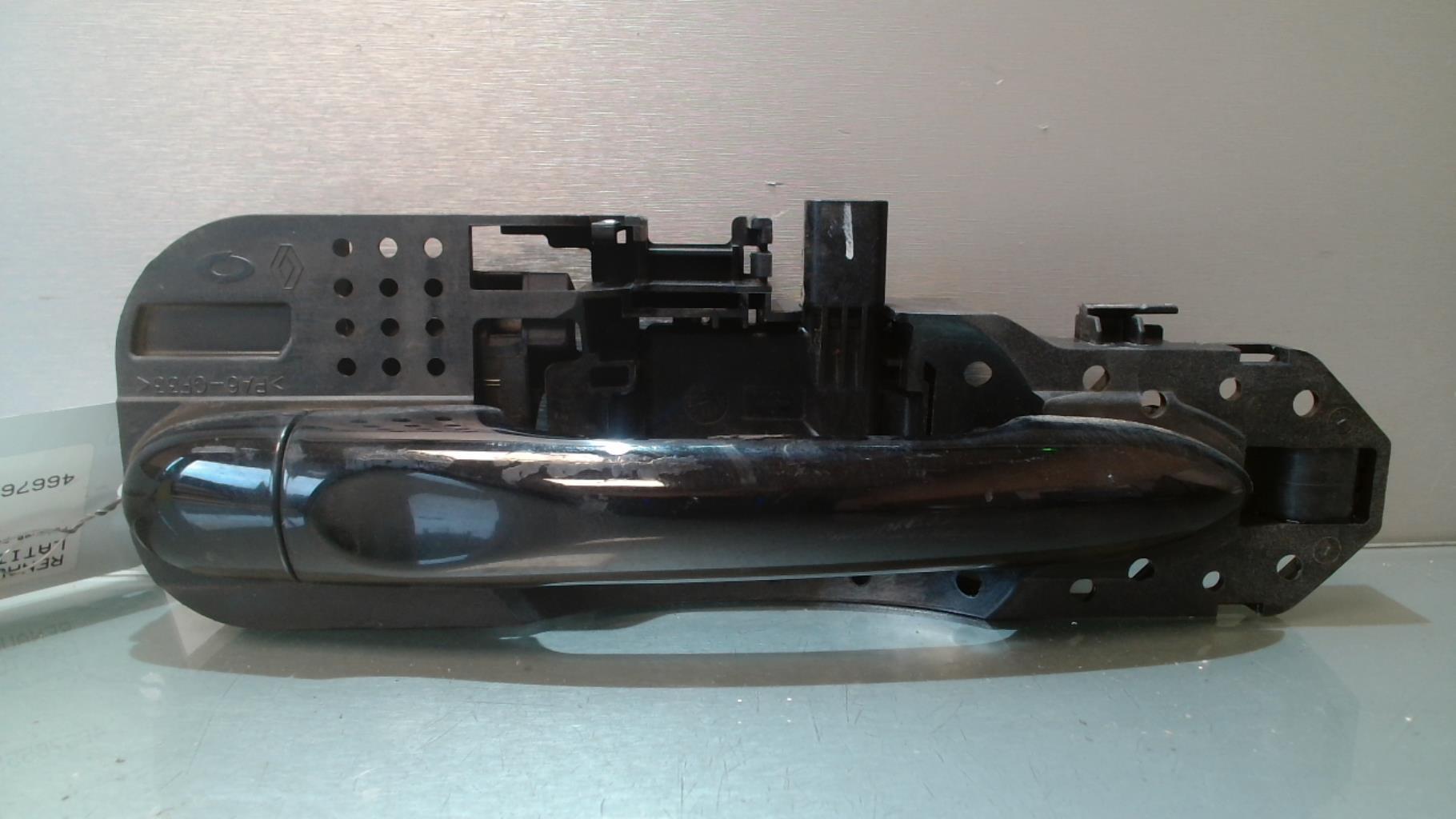 Maniglia portiera posteriore sinistra RENAULT LATITUDE Diésel - 1