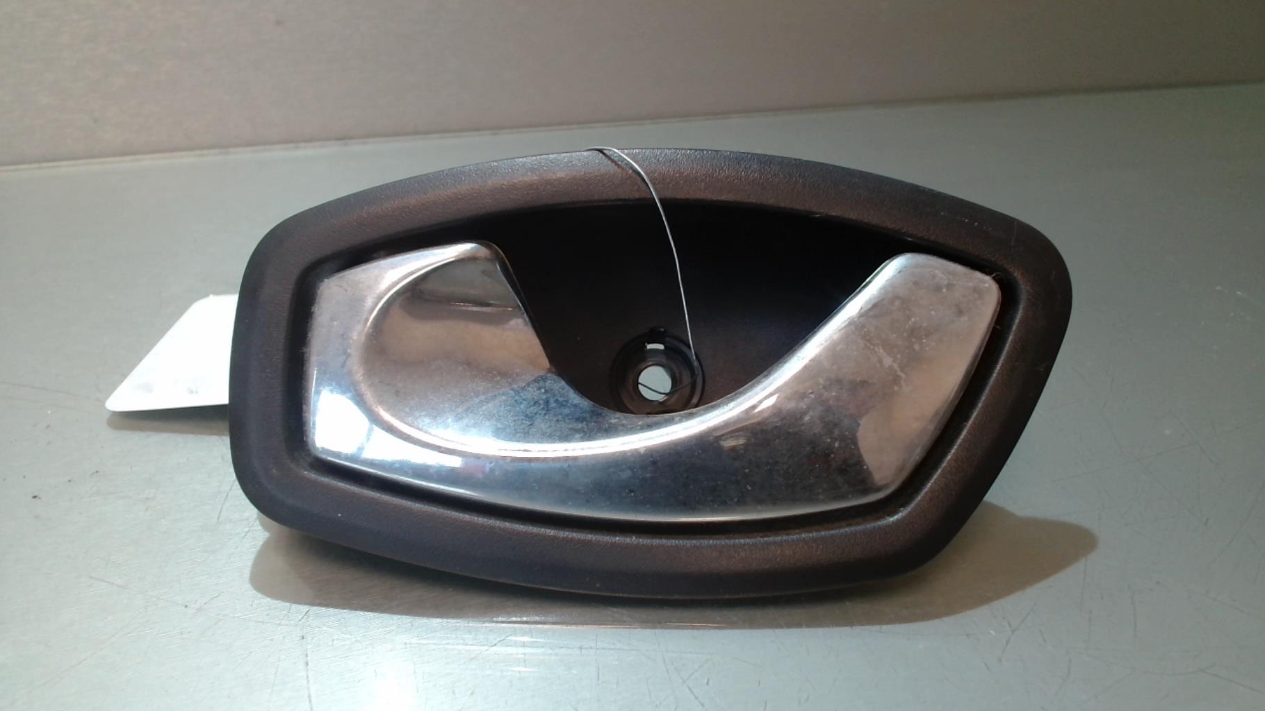Maniglia interna posteriore sinistra RENAULT LATITUDE Diésel - 1
